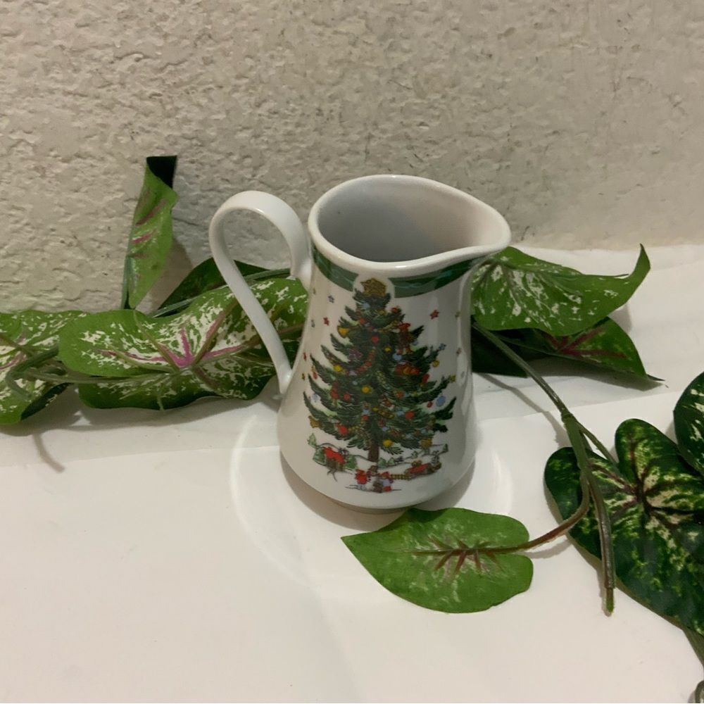 Christmas In The Park Porcelain China 8 oz Creamer Pitcher 4 1/2” G16